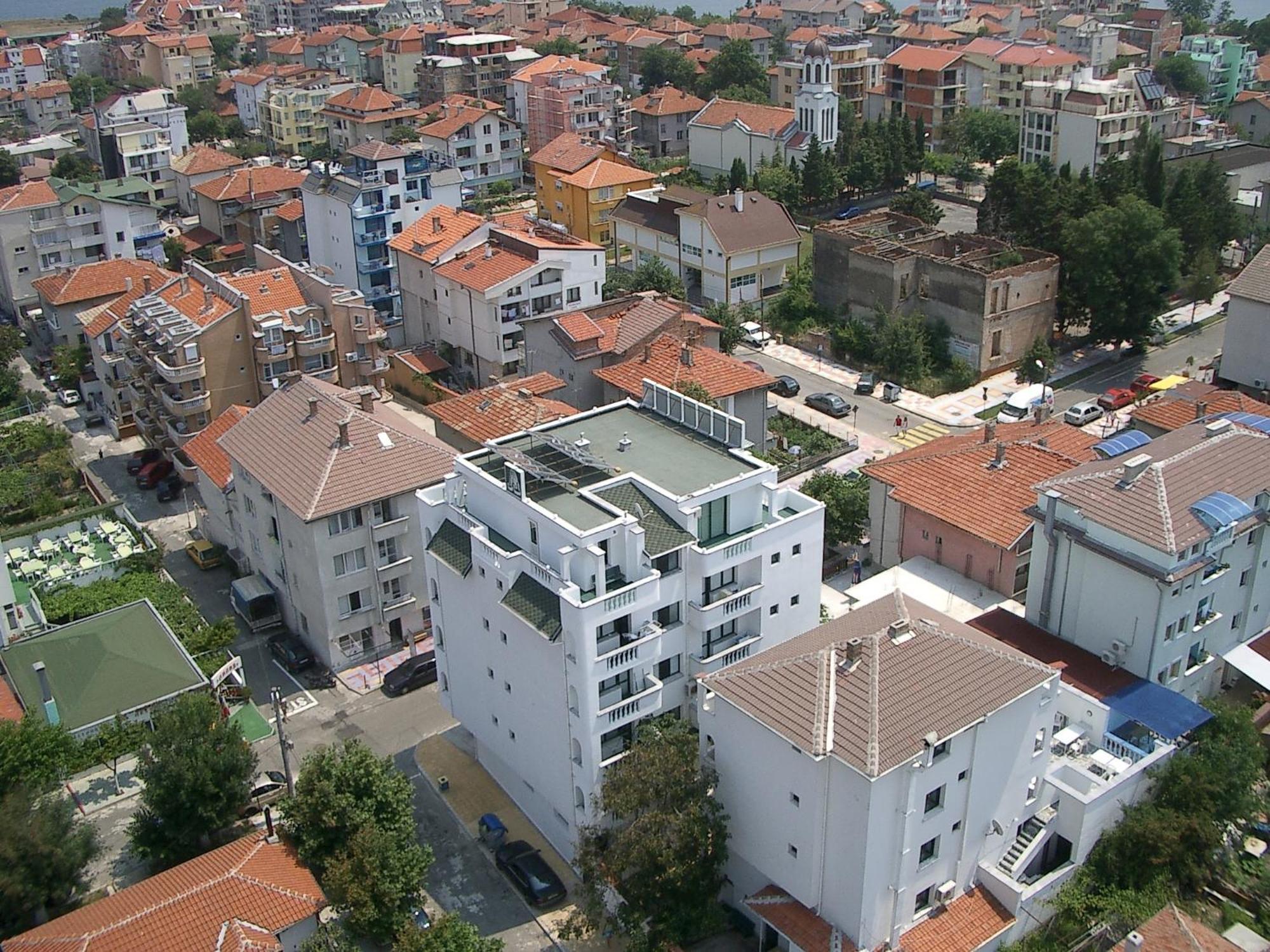 Hotel Levteri Primorsko Exterior foto